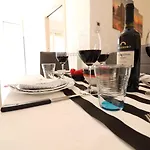 Apartman Casa Francesca Modern 3 Guest Flat With Ac & Wifi *