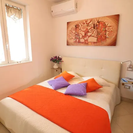 Casa Francesca Otranto Modern 3 Guest Flat With Ac & Wifi * 奥特朗托