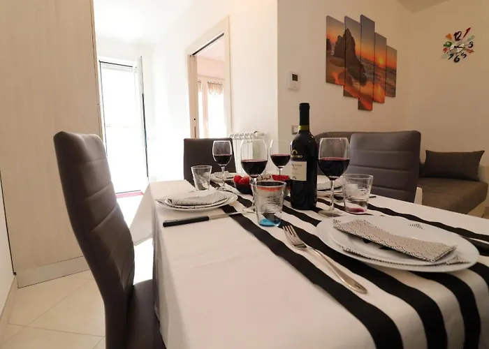 Casa Francesca Otranto Modern 3 Guest Flat With Ac & Wifi 奥特朗托
