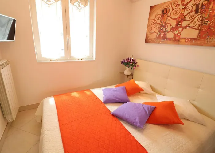 Casa Francesca Otranto Modern 3 Guest Flat With Ac & Wifi * 奥特朗托